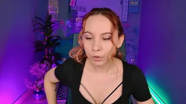 Cling to live show with JasmineMilko from StripChat 