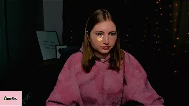 Cling to live show with julia_love_love from StripChat 