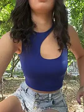 Cling to live show with JullieBoo from StripChat 