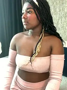 KarinaFlowers_ on StripChat