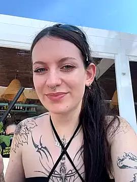 kittlunixx on StripChat 