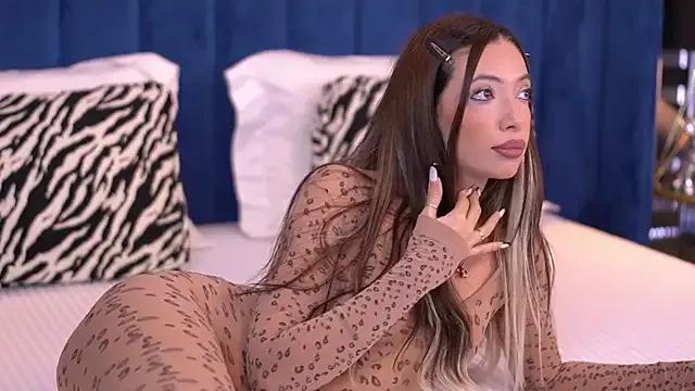 Cling to live show with LaylaKristall from StripChat 