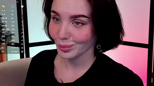 LianaFord on StripChat