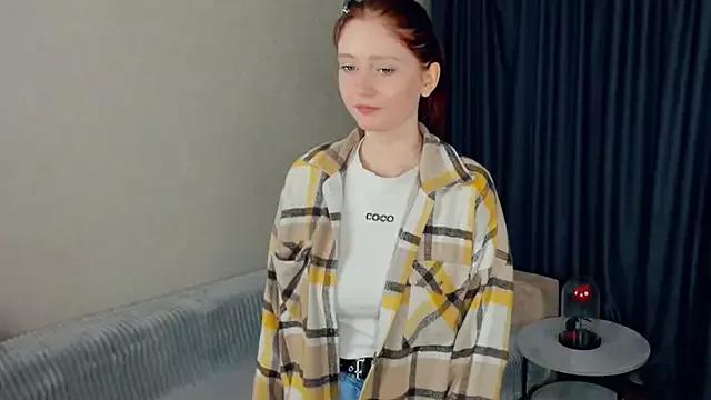 Cling to live show with LinetteEldon from StripChat 