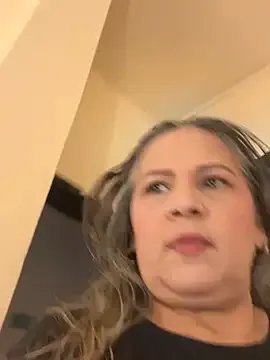 Lucy_Milf_474 — WET FINGERS IN THE PUSSY AND THE ASS 