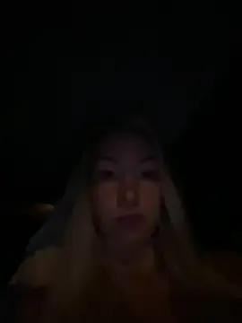 LuisaBecker on StripChat