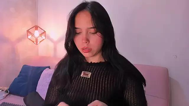 Cling to live show with LunaCandy_ from StripChat 