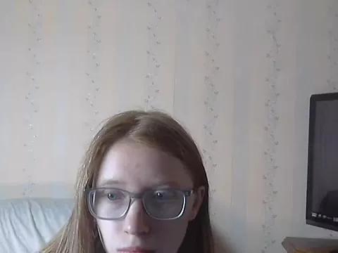 Cling to live show with LustfulSarah from StripChat 