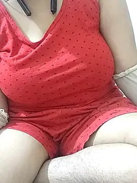 mallupriyapriya on StripChat 