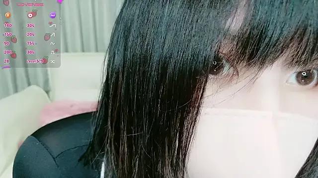 miistrip on StripChat 