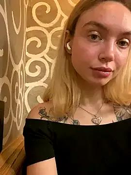 Cling to live show with Miss_Elfie from StripChat 