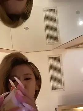 Freechat miumiu-66 on StripChat