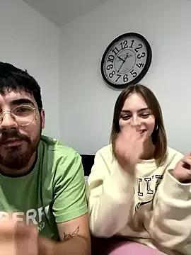 MrAndMrsSavage on StripChat