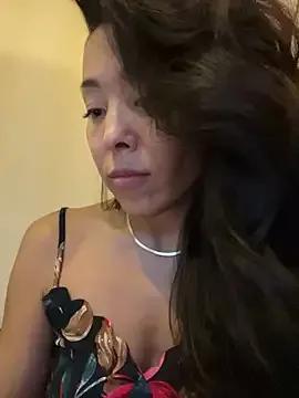 Cling to live show with NagaYa_Xx from StripChat 