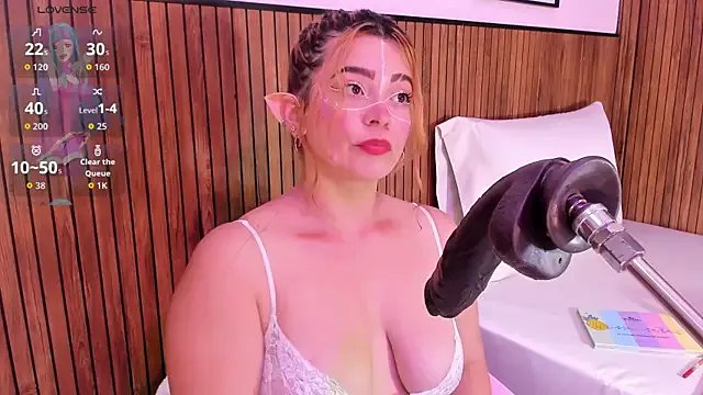 nicolle_boobies