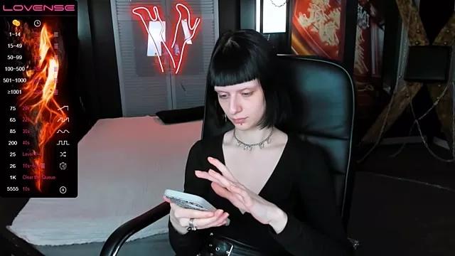 Cling to live show with Noah_ElmerX from StripChat 
