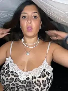 Novababy18 on StripChat