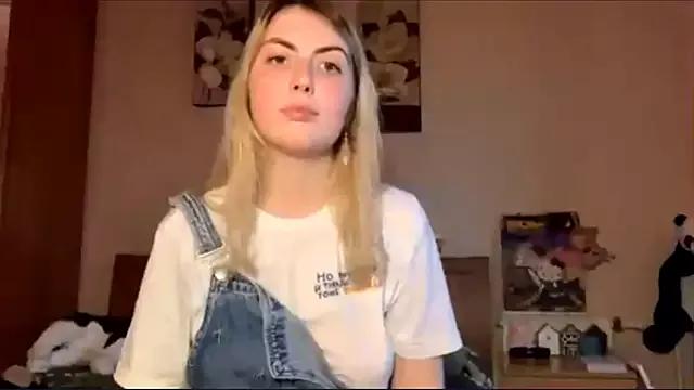 Cling to live show with okapiClaire from StripChat 