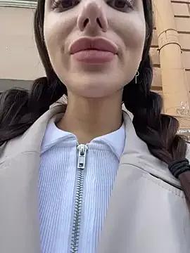 Cling to live show with pickmestar from StripChat 