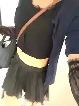 pink-mai on StripChat