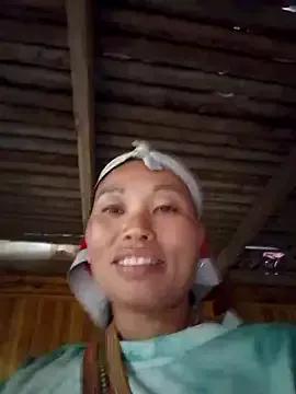 Cling to live show with Ptmin005 from StripChat 
