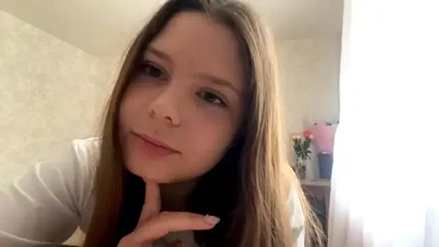 Cling to live show with Purekittyshy from StripChat 