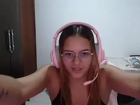 Cling to live show with rayssabjj from StripChat 