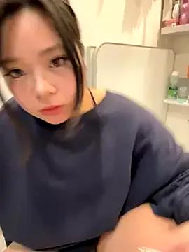 Rei1216xo on StripChat