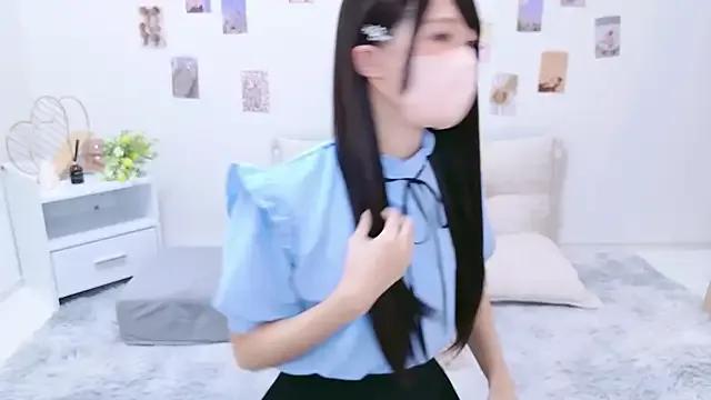 rinochi_ on StripChat