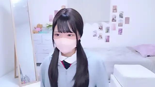 rinochi_ on StripChat