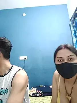 Cling to live show with SassyWildCouple from StripChat 