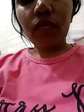 Cling to live show with Sexypiyu11 from StripChat 