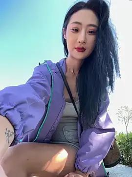 so-linger on StripChat