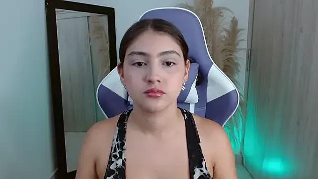 sofia_henaok — MAKE MY PUSSY VERY WET