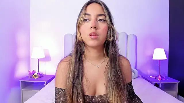 SofieBunnie — spread my ass for you