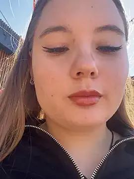 Discover StephanieMur from StripChat
