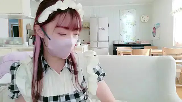 SUZU_1201 on StripChat