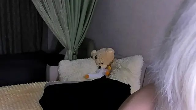 Sweeet_Barbie on StripChat
