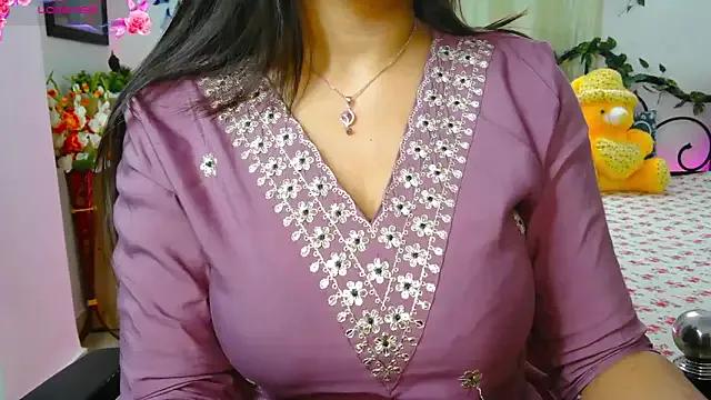 StripChat thyAnvi is Freechat thyAnvi — cream on boobs