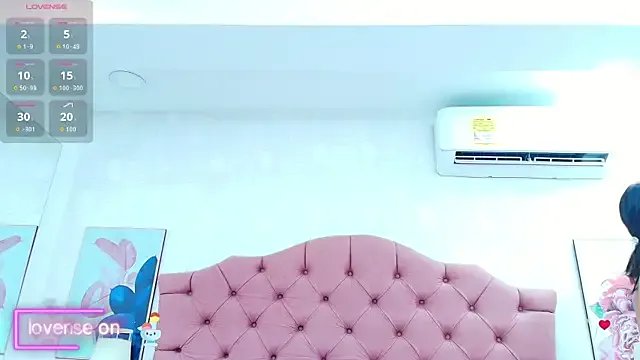 ThyaraJhons on StripChat