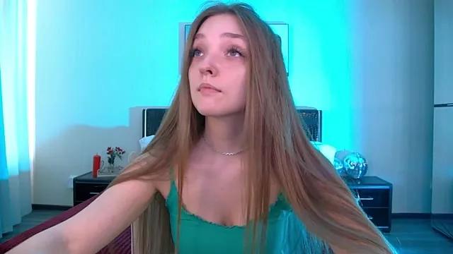 Cling to live show with VirginieCruz from StripChat 