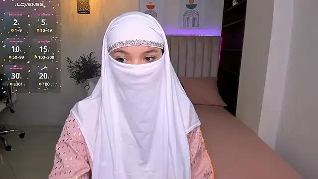 Cling to live show with Yara_Rubab from StripChat 